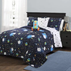 Universe Quilt 4Pc Set