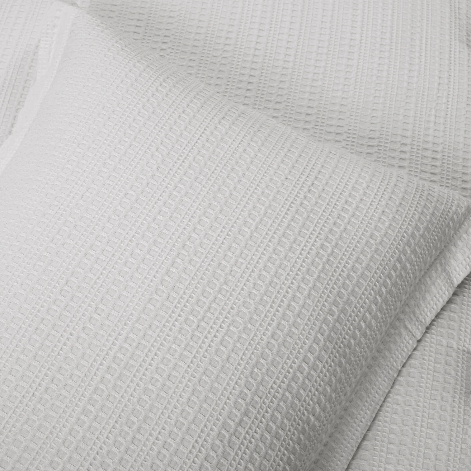 Haniya Solid Waffle Woven Cotton Textured Comforter 3-Pc Set 7 Haniya Solid Waffle Woven Cotton Textured Comforter 3-Pc Set - Image 7