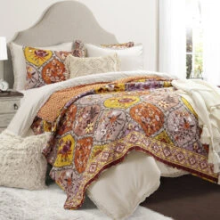 Bohemian Flower Reversible Oversized Cotton Quilt 3Pc Set -Bed Linings Sale 75c835643a174591b234ef87921410d6
