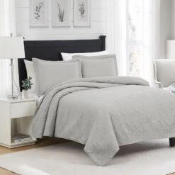RT Designers Collection Milla 3pc Pinsonic Premium Quality All Season Quilt Set For Revitalize Bedroom King Silver