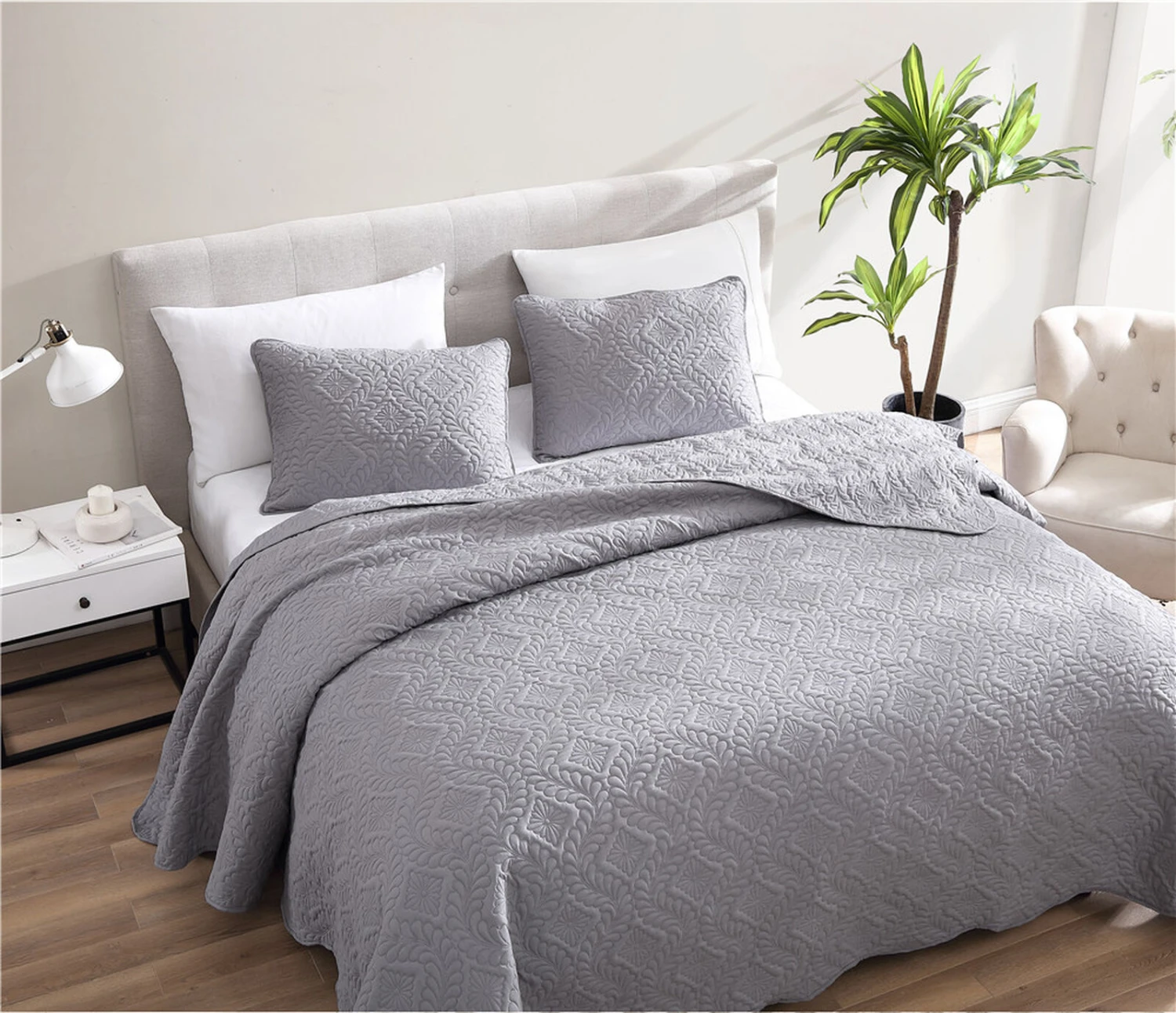 Ivy 3 Piece Bedspread Set Queen Gray 3 Ivy 3 Piece Bedspread Set Queen Gray - Image 3