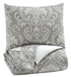 Noel King Comforter Set