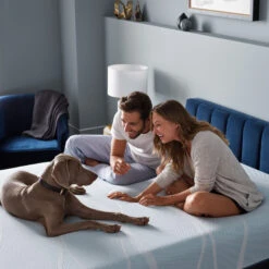 TEMPUR-LuxeBreeze° Soft Queen Mattress -Bed Linings Sale LuxeBreeze20Soft Lifestyle IC2