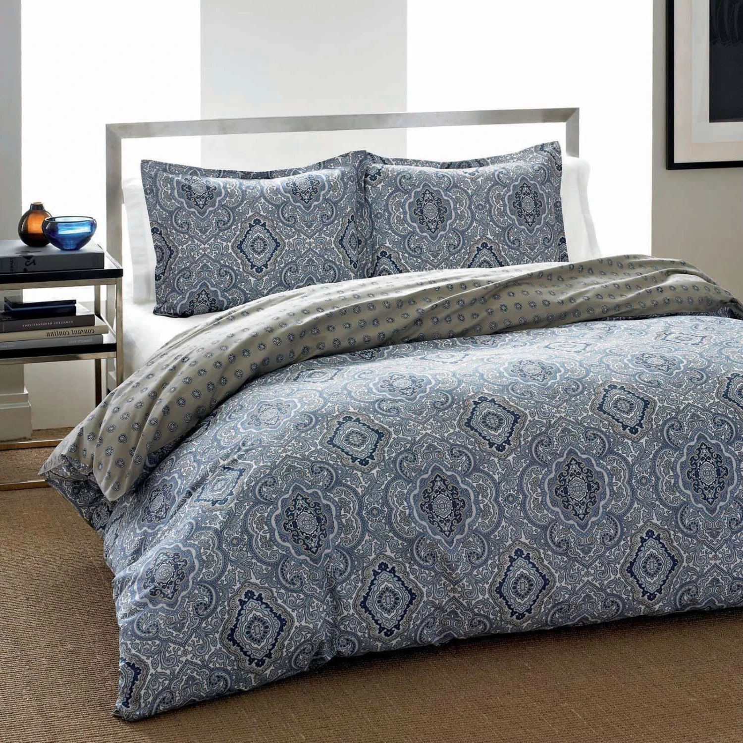 QuikFurn King 3-Piece Cotton Comforter Set With Blue Grey Damask Pattern 2 QuikFurn King 3-Piece Cotton Comforter Set With Blue Grey Damask Pattern - Image 2