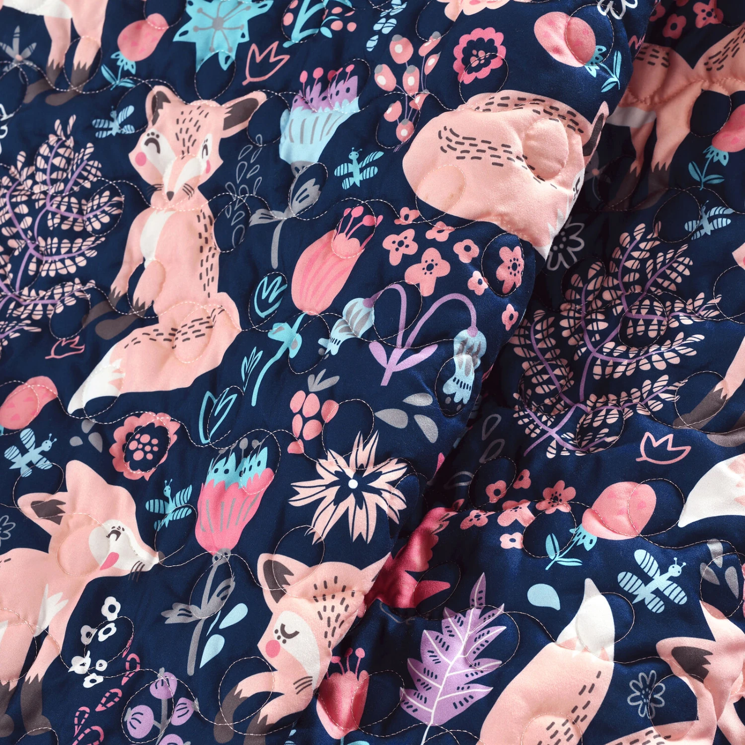 Pixie Fox Sherpa Throw 3 Pixie Fox Sherpa Throw - Image 3