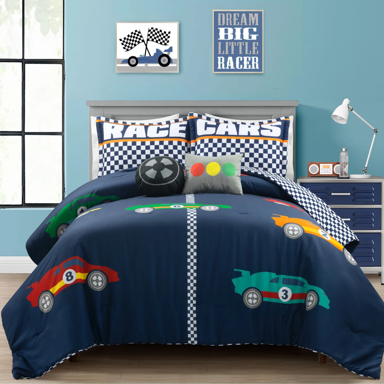 Racing Cars Reversible Oversized Comforter 5-Pc Set 2 Racing Cars Reversible Oversized Comforter 5-Pc Set - Image 2