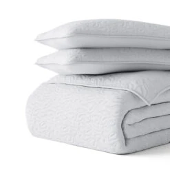 Modern Quilt Coverlet With Sham(s) -Bed Linings Sale e0bddf80ad85437f8ce345e775d8a0b5