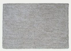 Ivory & White Bathroom Rug 20"x32"